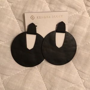 Kendra Scott Diane Matte Statement Earrings.